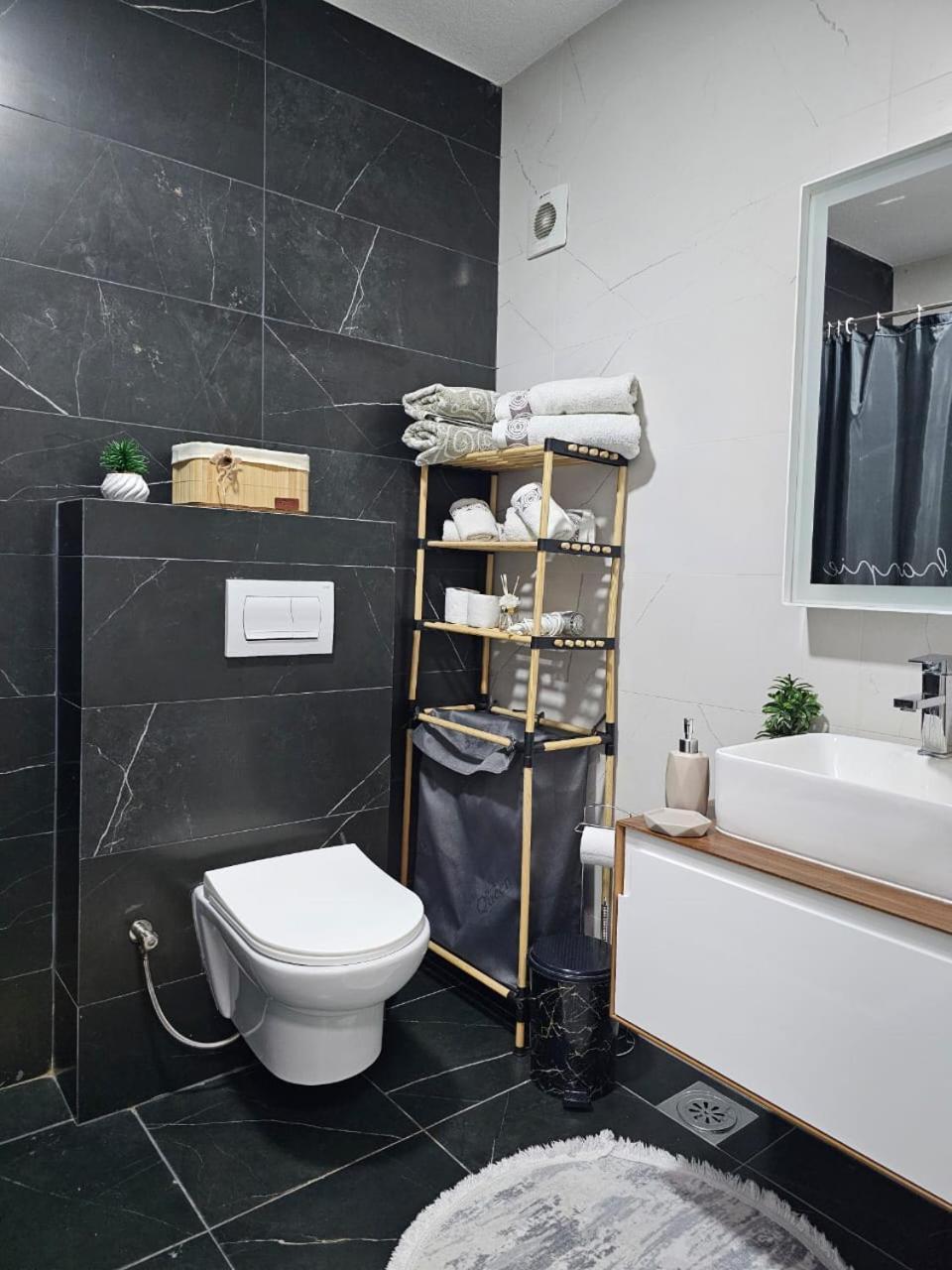 Cozy Apartment - 2 Bedrooms In The Best City Area. Ferizaj Dış mekan fotoğraf